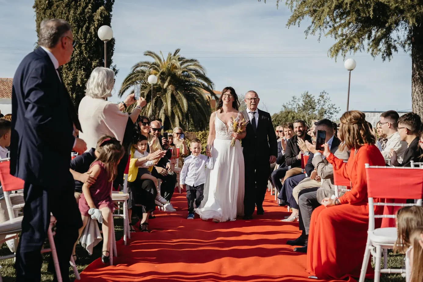 outdoor wedding ceremony spain fotoarte c ()