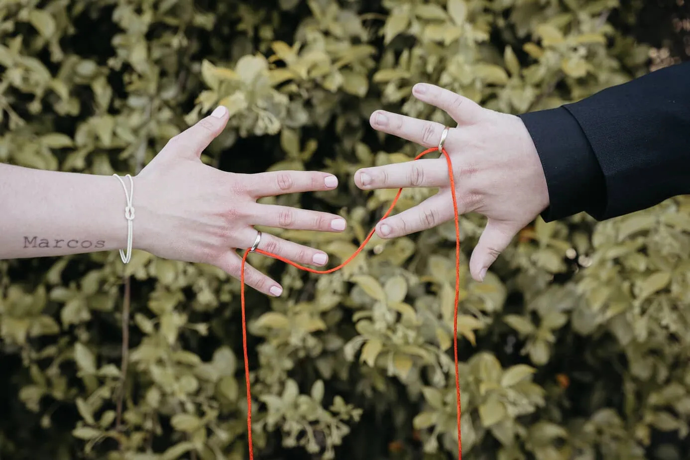 destination wedding spain couple portraits ()