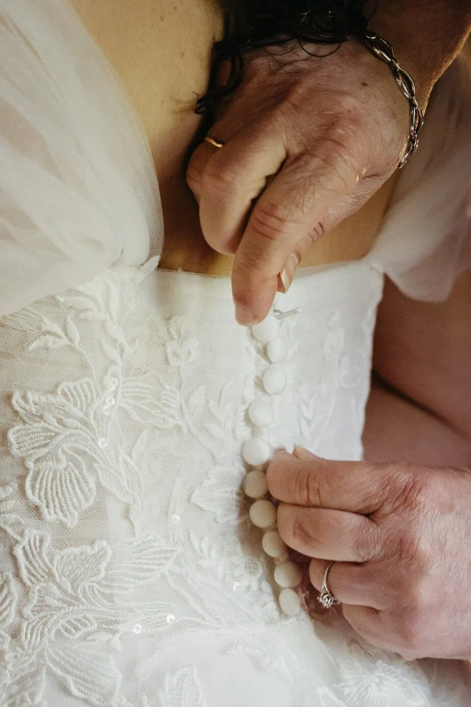 bride getting ready la plata fotoarte c ()