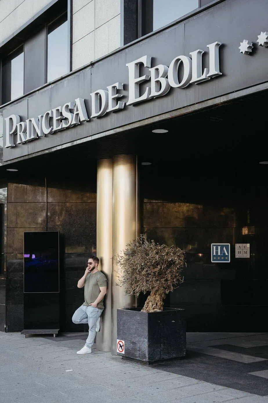 Reportaje de exteriores durante una boda en Finca La Plata
