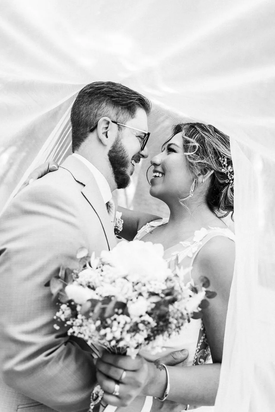 destination wedding spain couple portraits ()