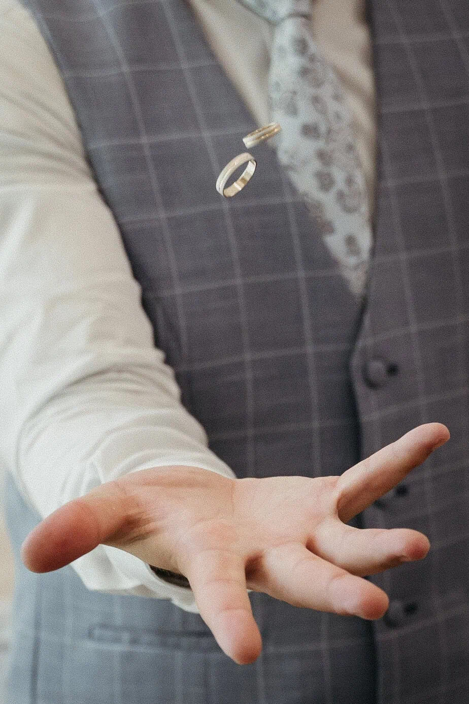 groom getting ready fotoarte c ()