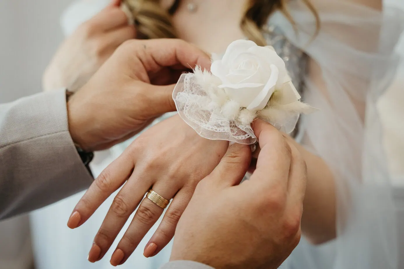 groom getting ready fotoarte c ()