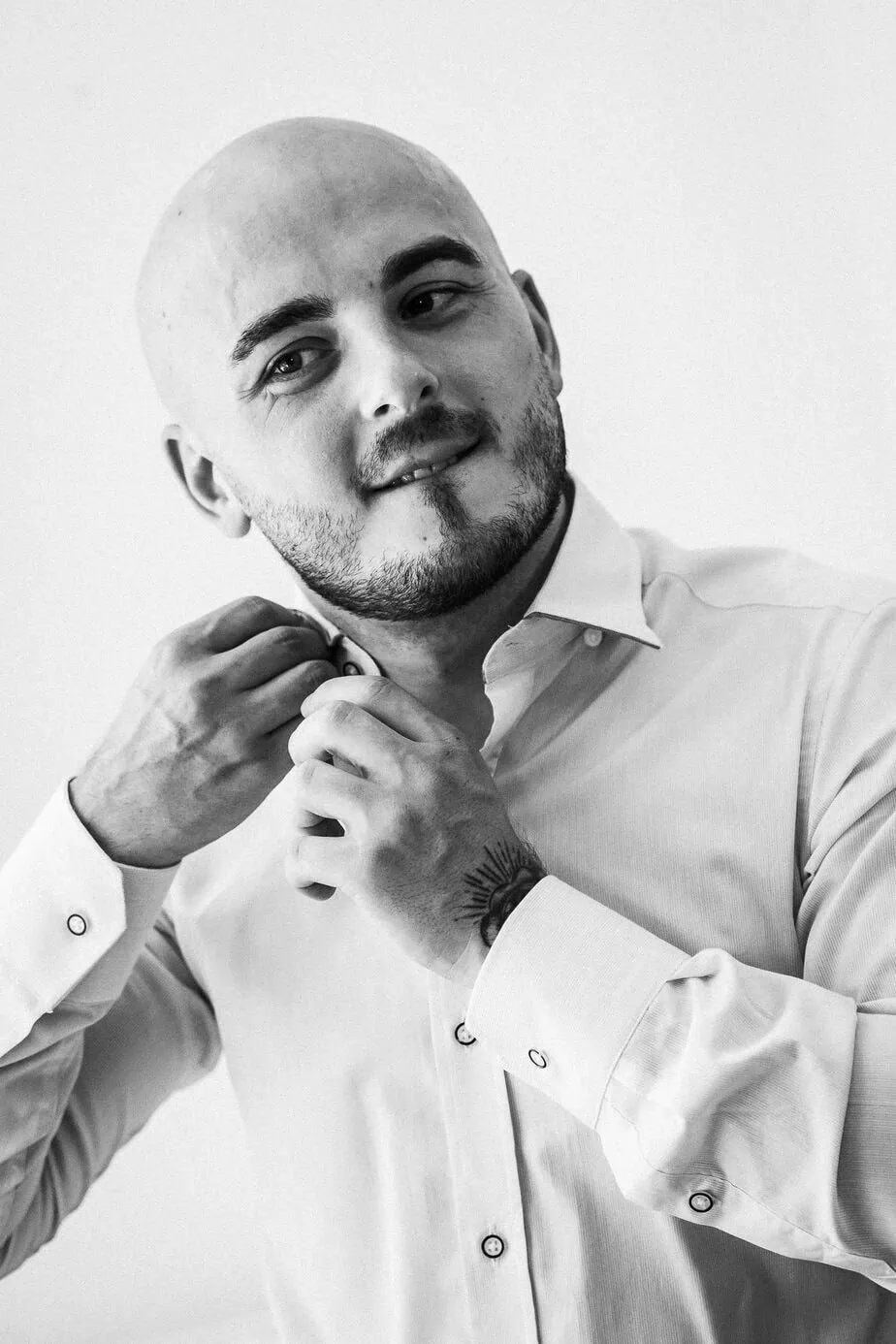 groom getting ready fotoarte c ()