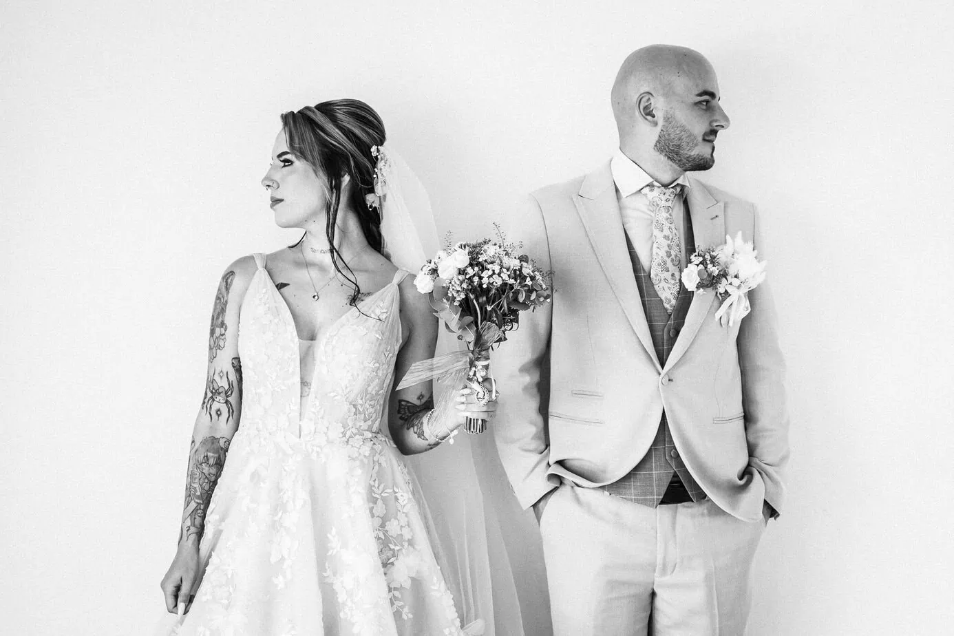 destination wedding spain couple portraits ()