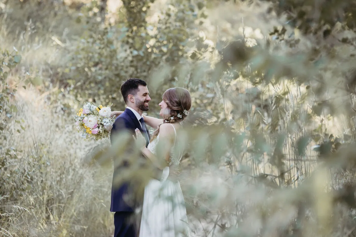 outdoor wedding portraits casas de lujan ()