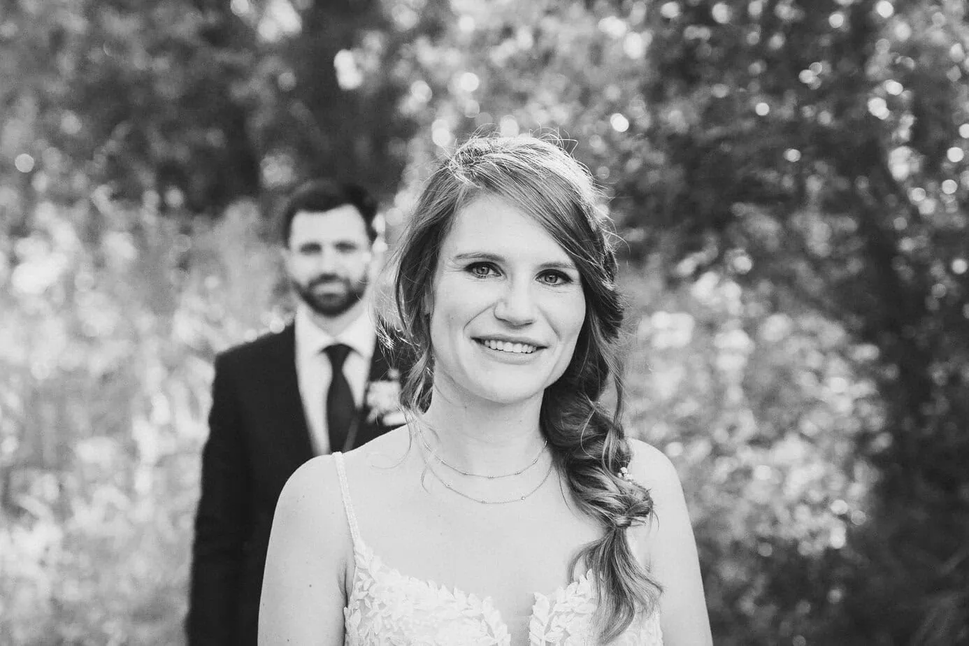 outdoor wedding portraits casas de lujan ()