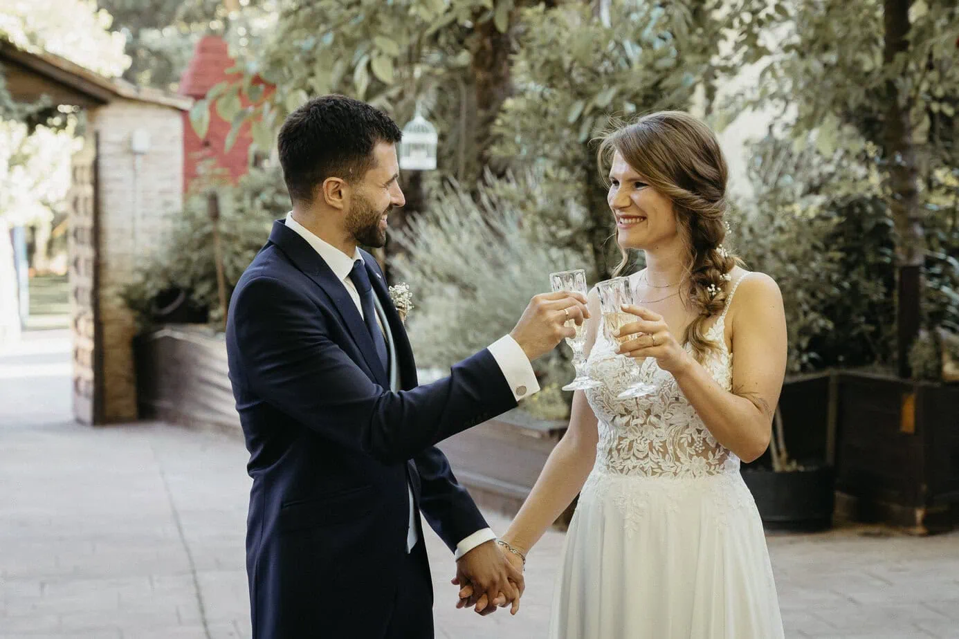 wedding cocktail hour entertainment casas de lujan ()