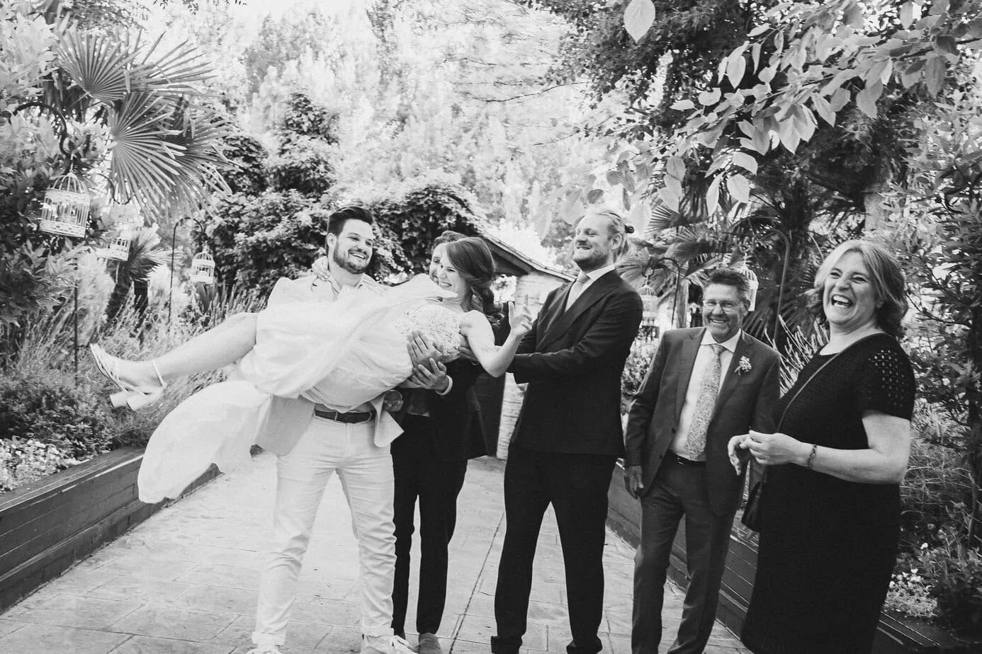 wedding cocktail hour entertainment casas de lujan ()