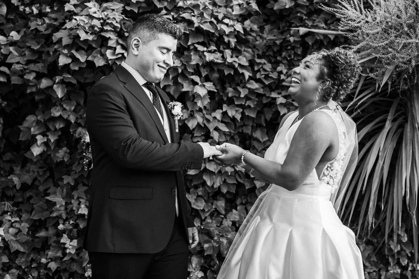 outdoor wedding ceremony spain fotoarte c la ribera ii inboda ()