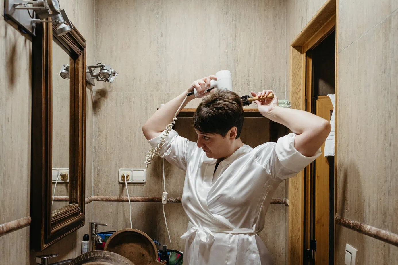 wedding bride preparations hospederia casas de lujan cuenca fotoarte c ()