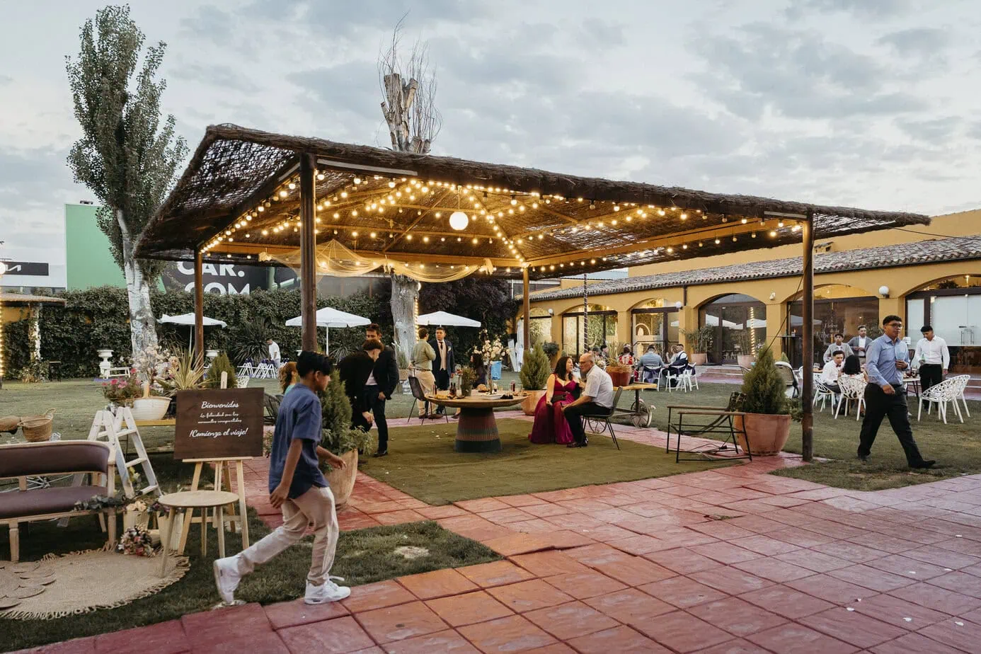 wedding cocktail hour complejo la ribera ii inbodas venue ()