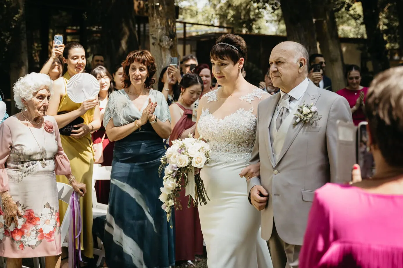 wedding guests arrival hospederia casas de lujan cuenca fotoarte c ()