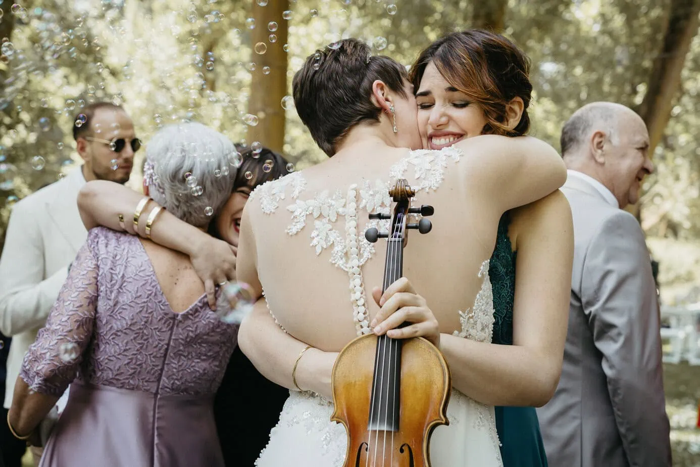 outdoor wedding ceremony hospederia casas de lujan cuenca fotoarte c ()
