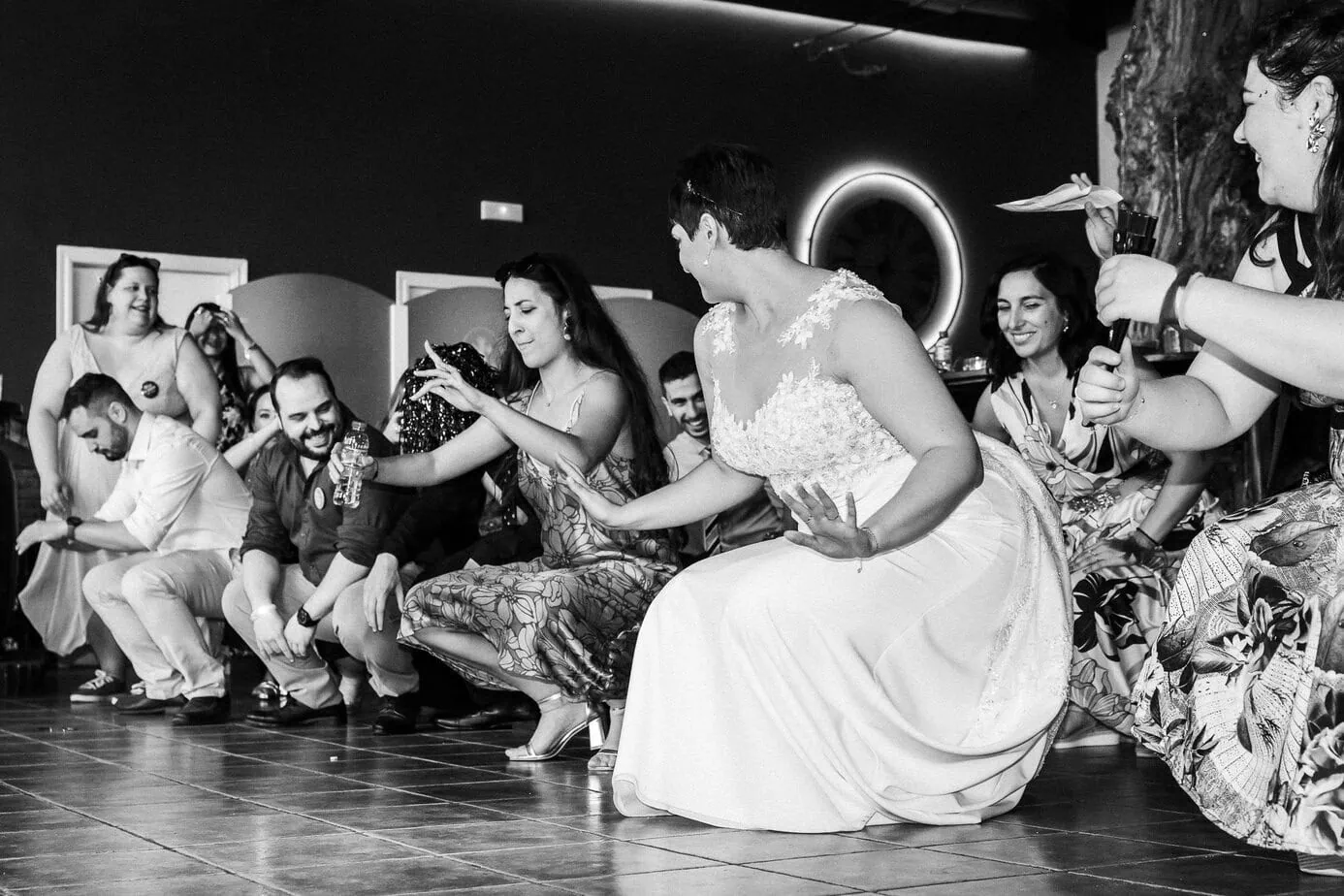 wedding party dance hospederia casas de lujan cuenca fotoarte c ()