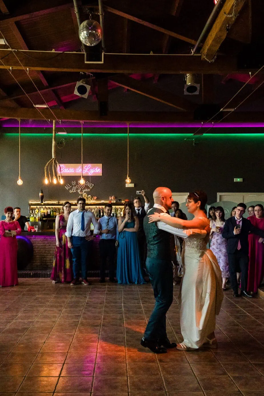 wedding party dance hospederia casas de lujan cuenca fotoarte c ()