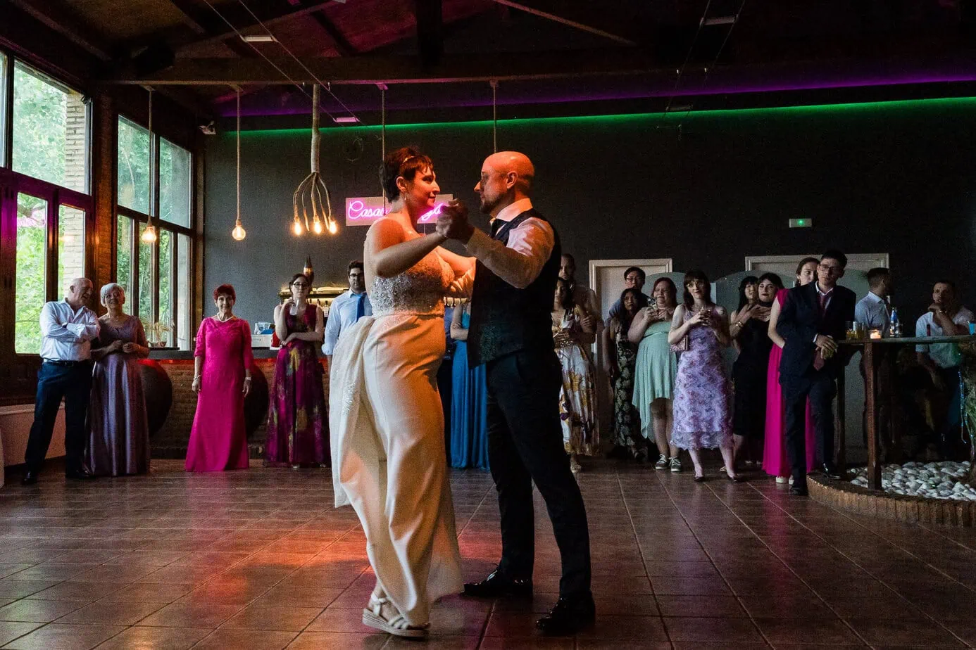 wedding party dance hospederia casas de lujan cuenca fotoarte c ()