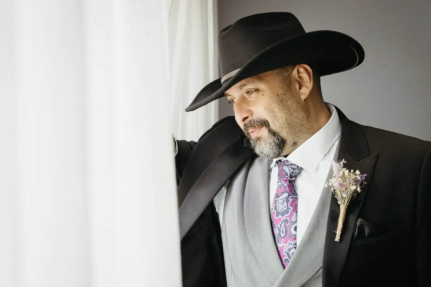 boda hostal mas real aranjuez preparacion novio fotoarte c ()